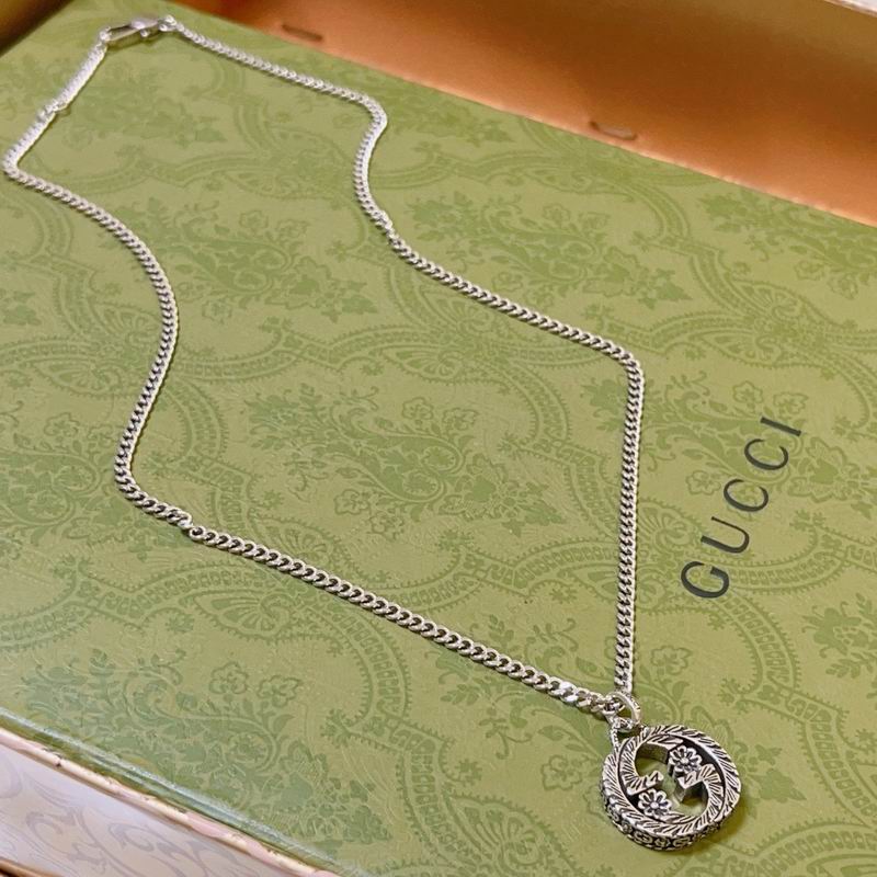 Gucci Necklace 08yxs127